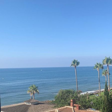 Lovely Beachfront Apartment In Calahonda Sitio de Calahonda Exterior foto